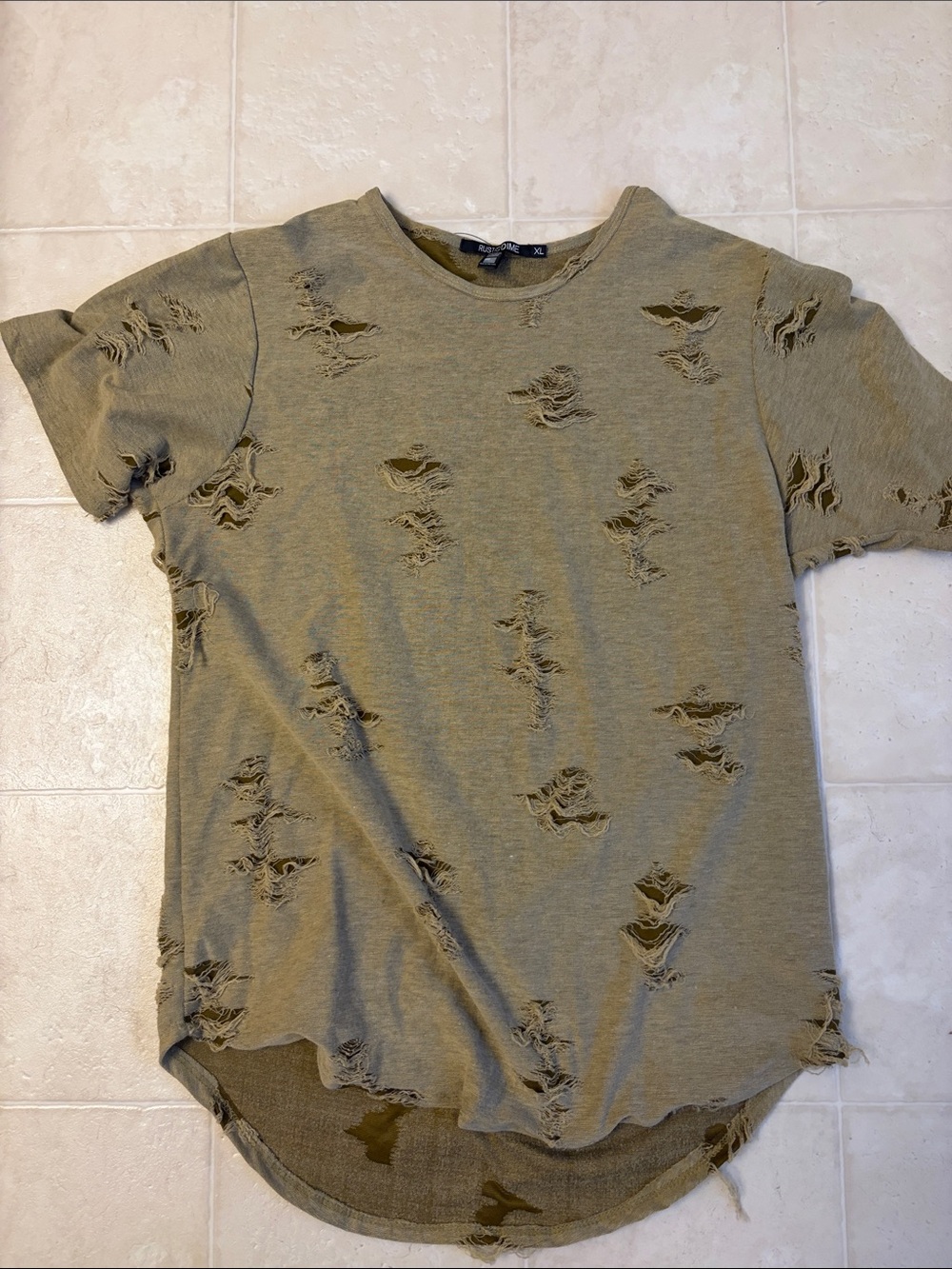 Men's Distressed Short Sleeve Tee - Olive
